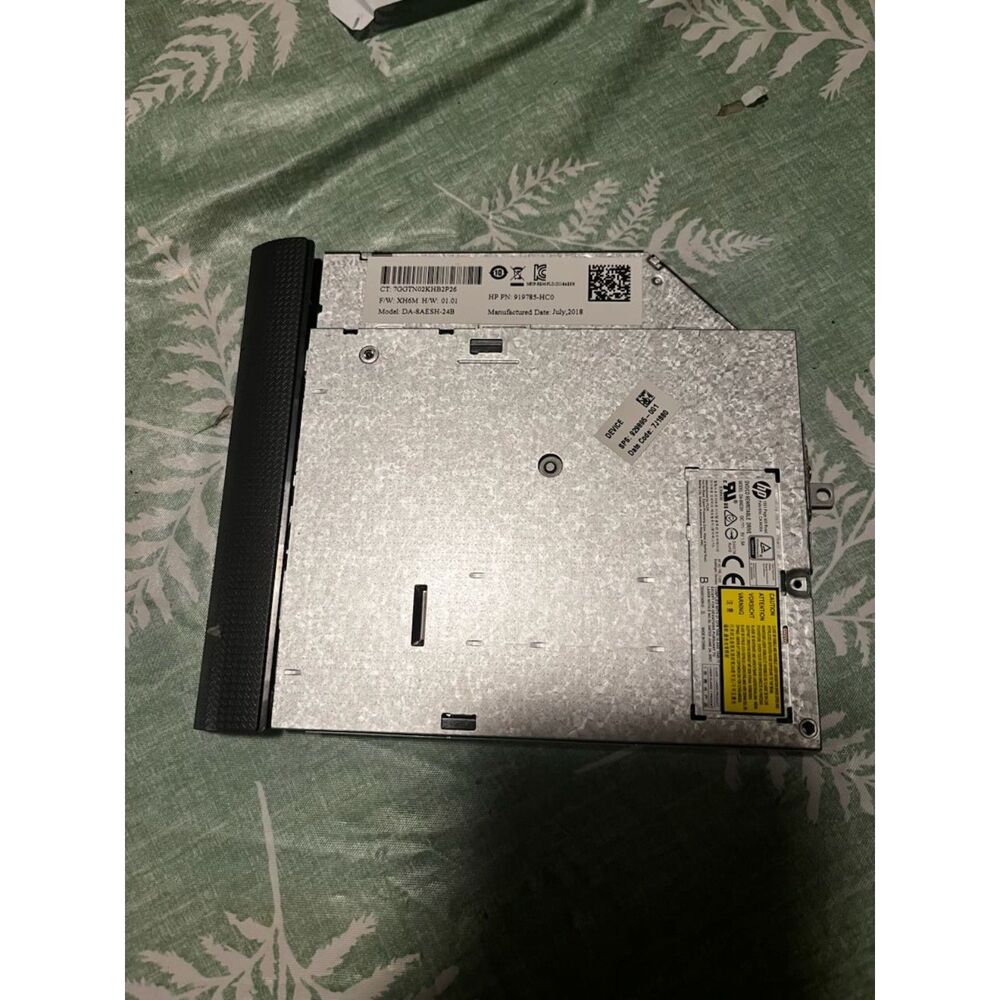 HP slim internal optical disc drive, model DA-8AESH-24B